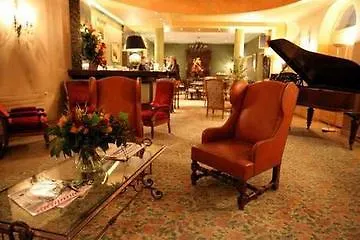 Hotel Cécilia 3*
