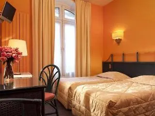 Cécilia Hotel 3*