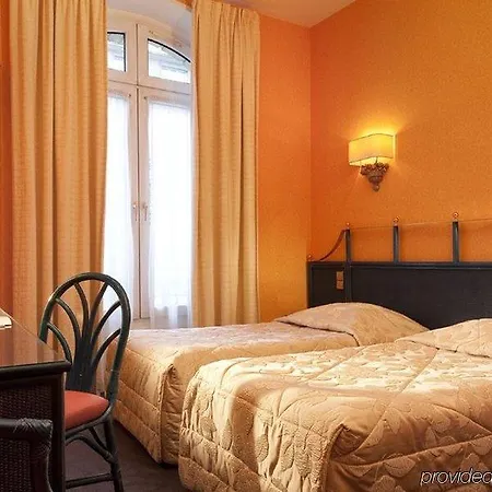Cecilia 3* Parijs